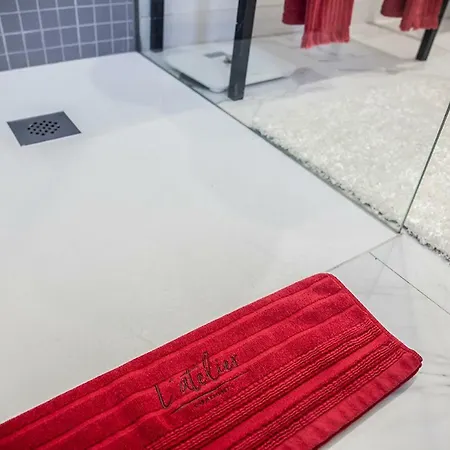 L'atelier Апартаменты Гимарайнш